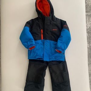 Gusti boys two piece snowsuit size 5